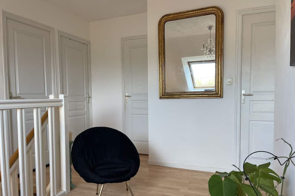 Photo of Others in Aucaleuc