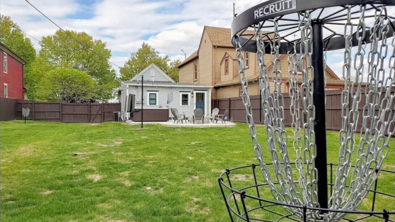 Photo of Outdoor in Fletcher Place