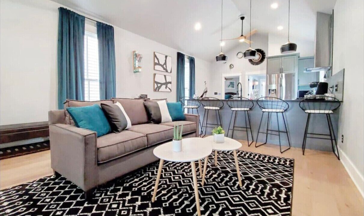 Photo of Livingroom in Fletcher Place