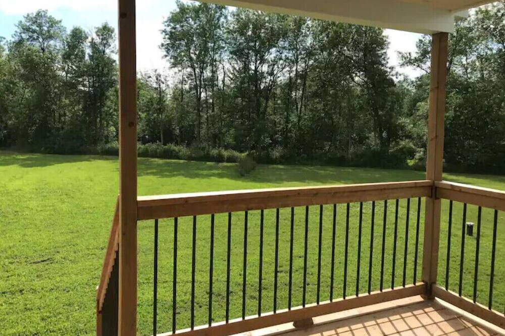 Photo of Outdoor in Stanbridge East