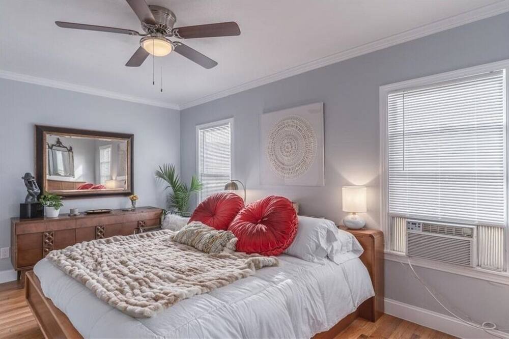 Photo of Bedroom in Skyview