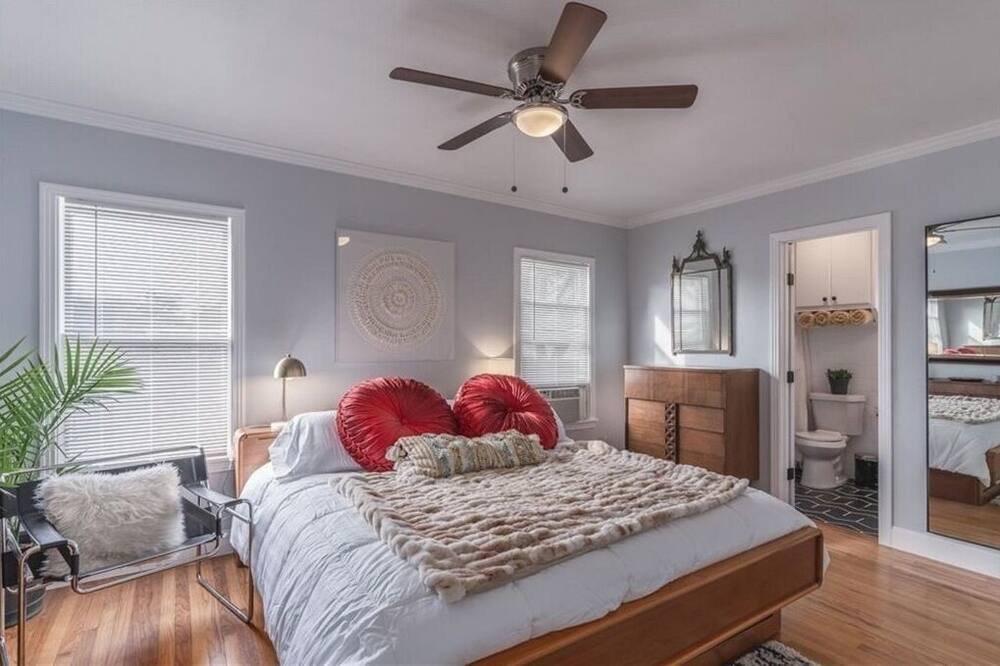 Photo of Bedroom in Skyview