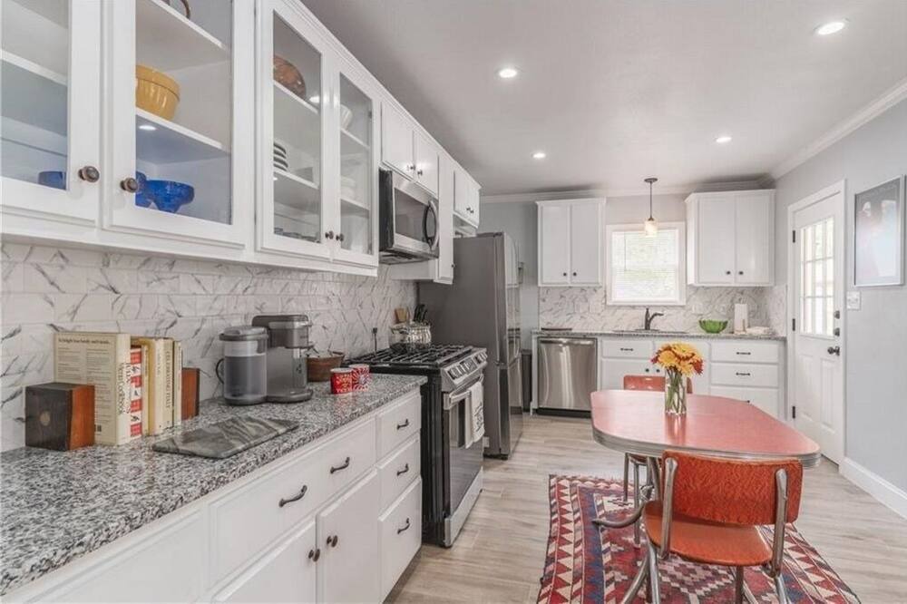 Photo of Kitchen in Skyview