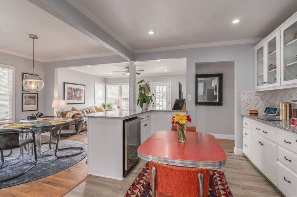 Photo of Kitchen in Skyview