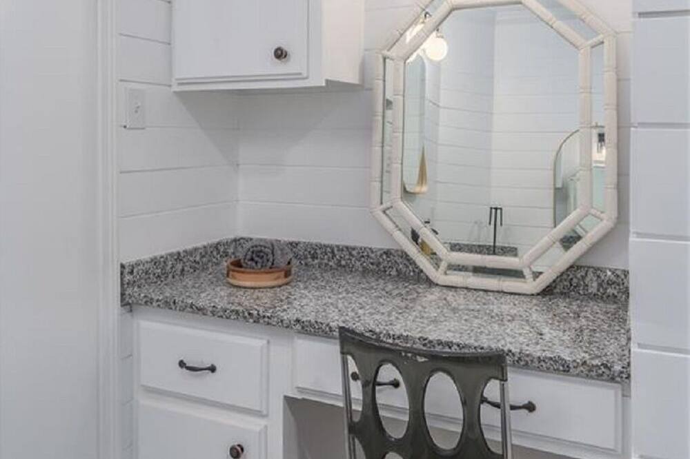 Photo of Kitchen in Skyview