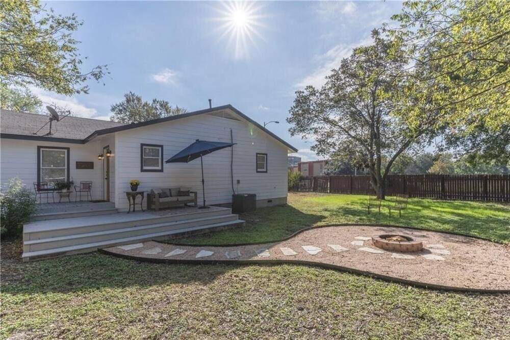 Photo of Outdoor in Skyview