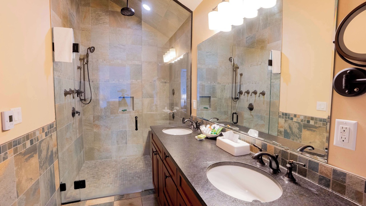 Photo of Bathroom in Ogunquit