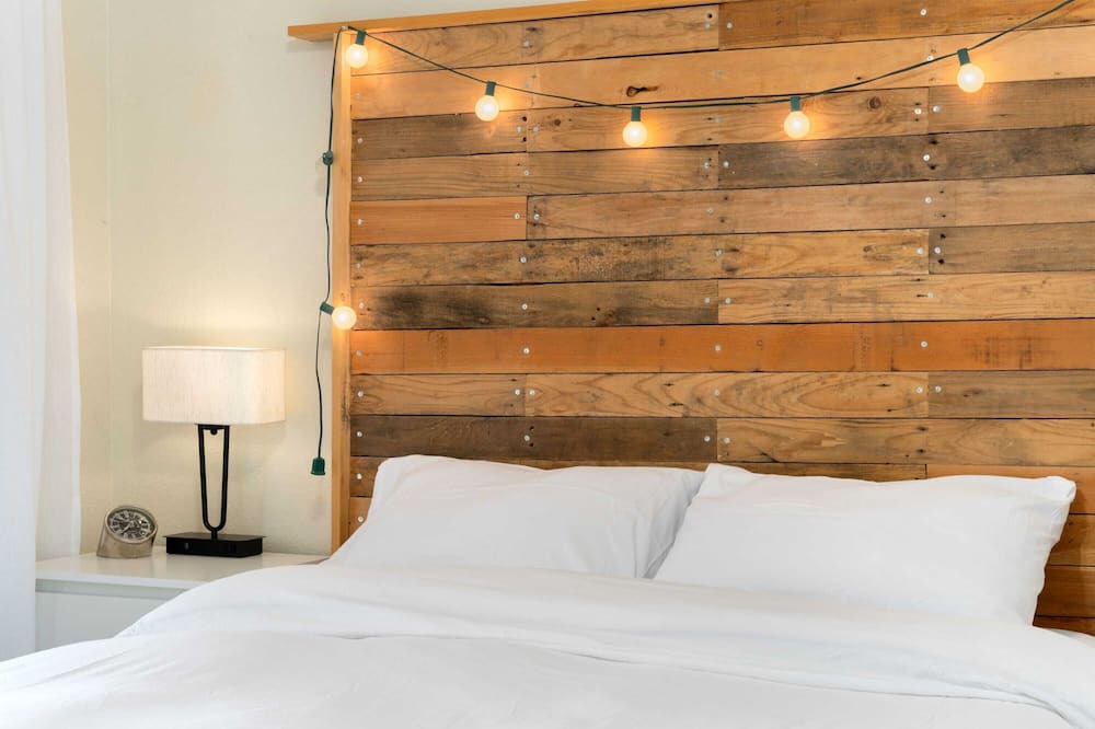 Photo of Others in Pleasant Grove