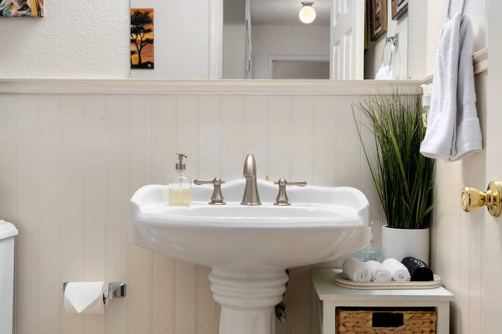 Photo of Others in Pleasant Grove