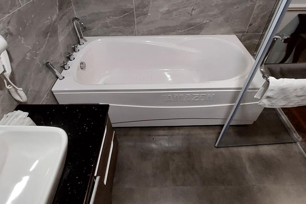 Photo of Bathroom in Represa