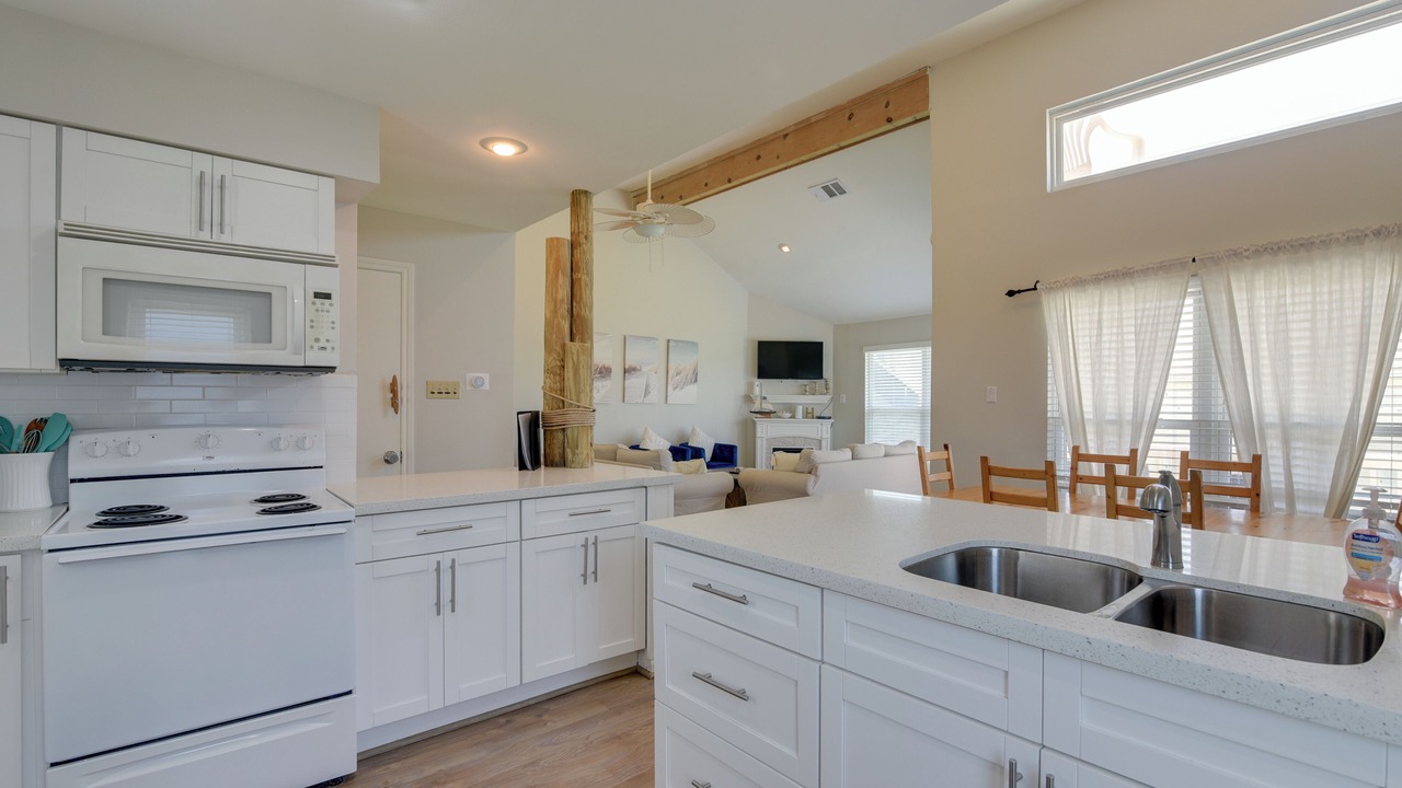 Photo of Kitchen in Galveston
