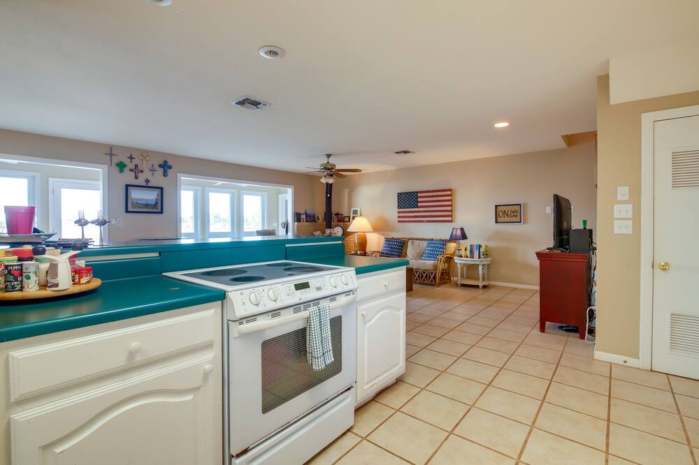 Photo of Kitchen in Tow