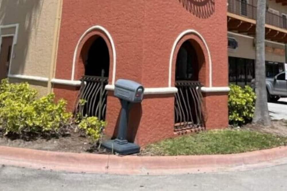 Photo of Outdoor in National Gardens