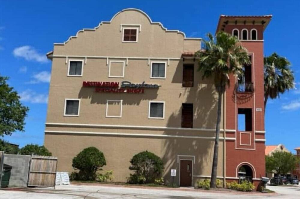 Photo of Outdoor in National Gardens