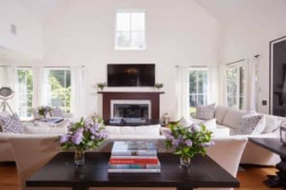 Photo of Others in Remsenburg