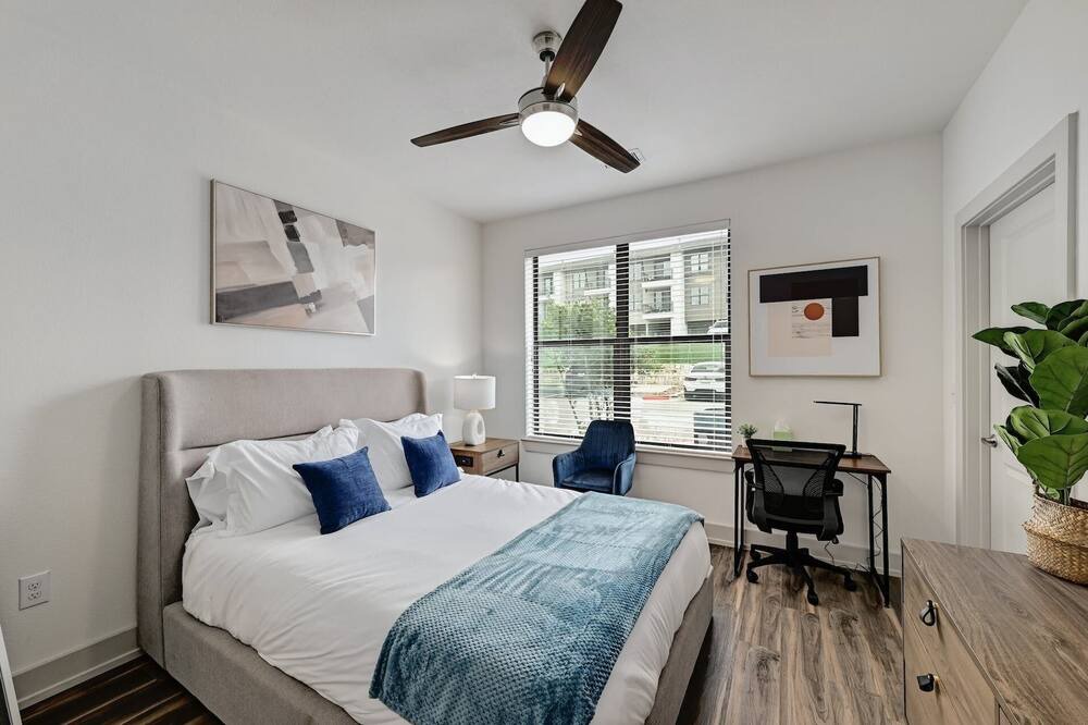 Photo of Bedroom in East Oak Hill