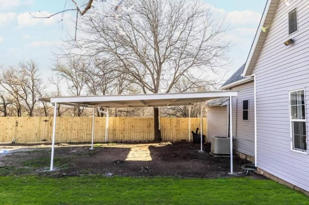 Photo of Outdoor in Stephenville