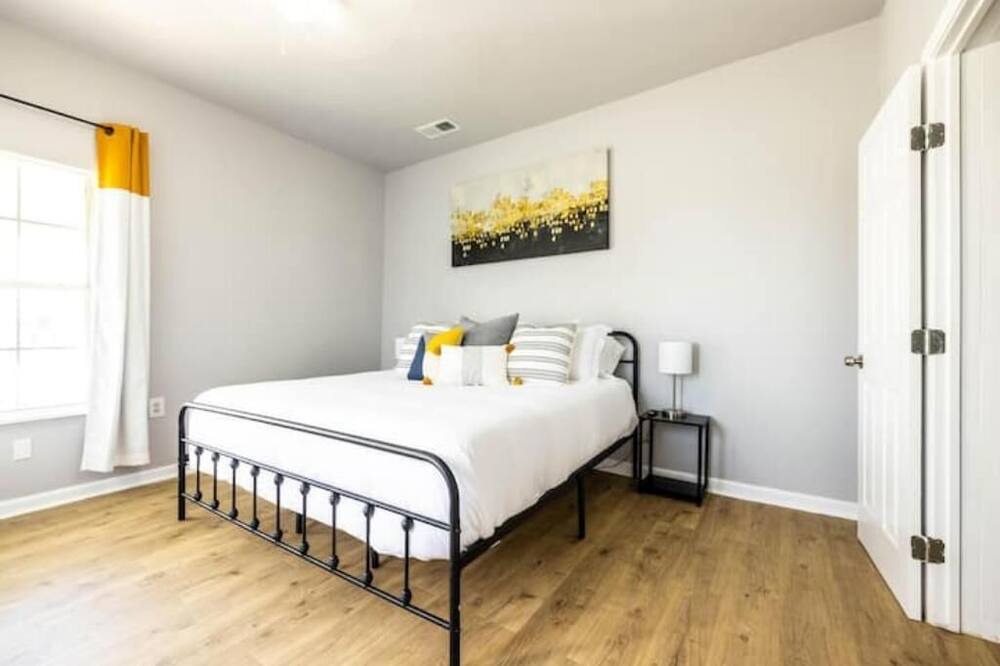 Photo of Bedroom in Stephenville