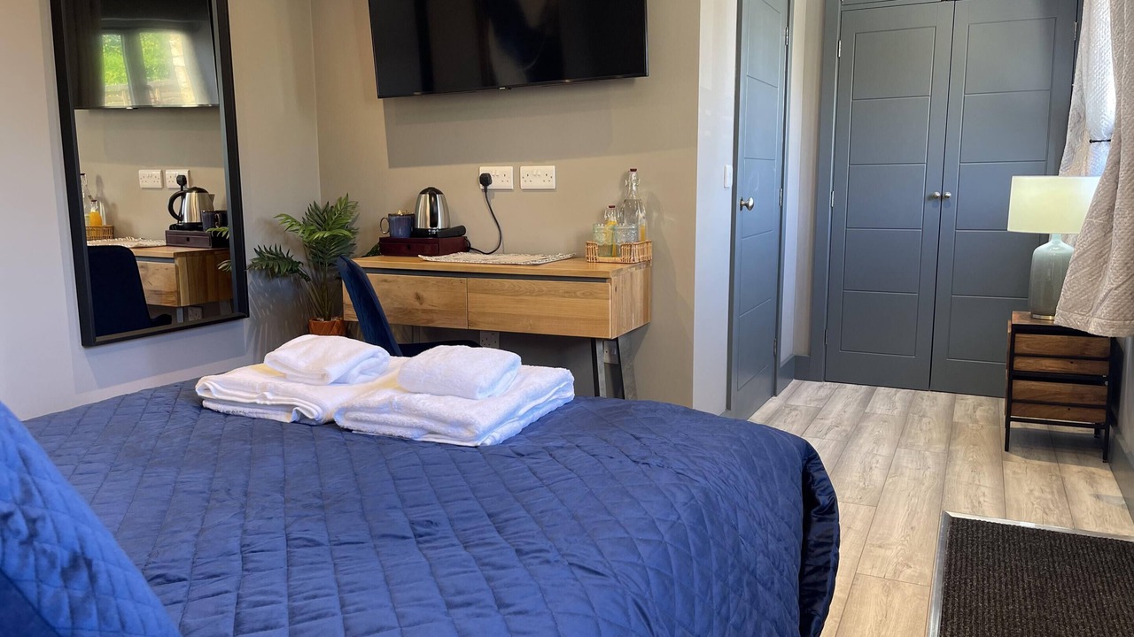 Photo of Bedroom in Yardley Gobion