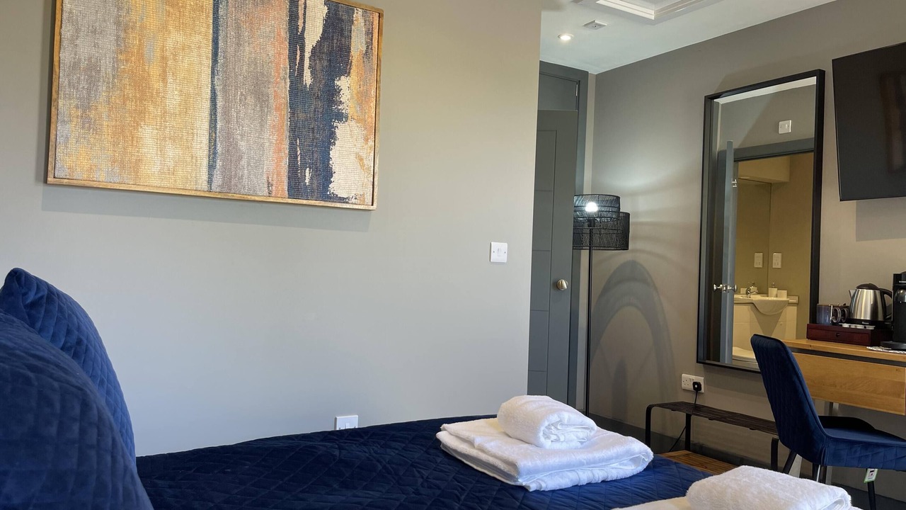 Photo of Bedroom in Yardley Gobion