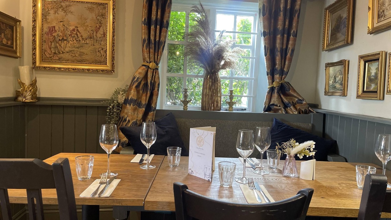 Photo of Bedroom in Yardley Gobion