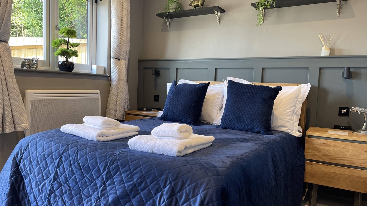 Photo of Bedroom in Yardley Gobion