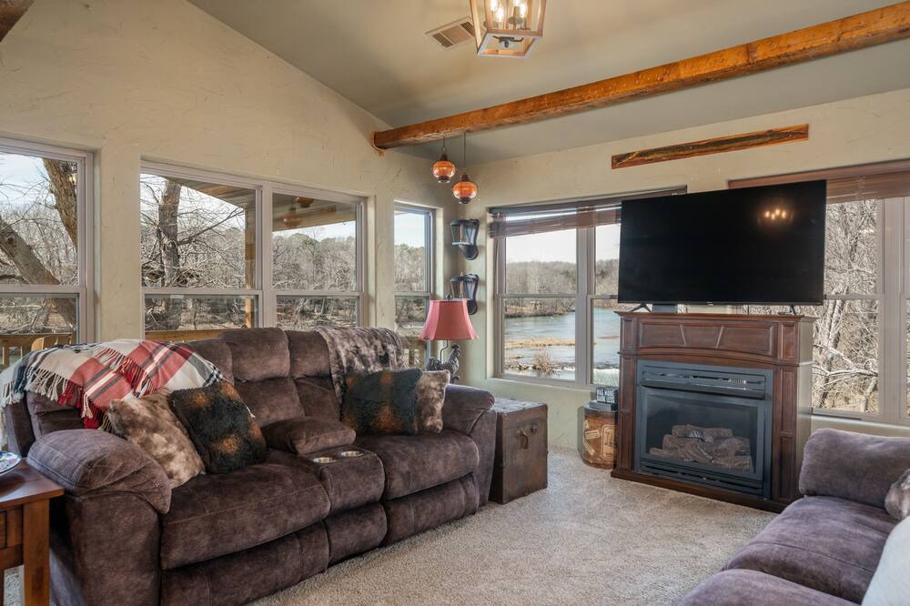Photo of Livingroom in Hardy