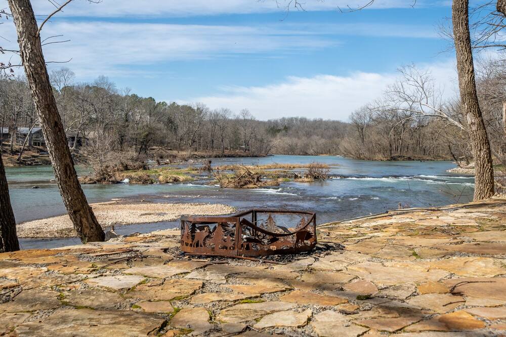 Photo of Outdoor in Hardy