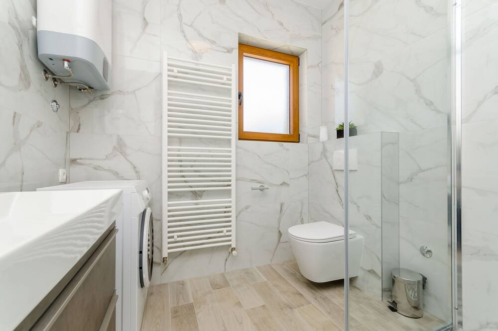 Photo of Bathroom in Businci