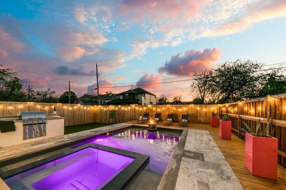 Photo of Outdoor in Dallas