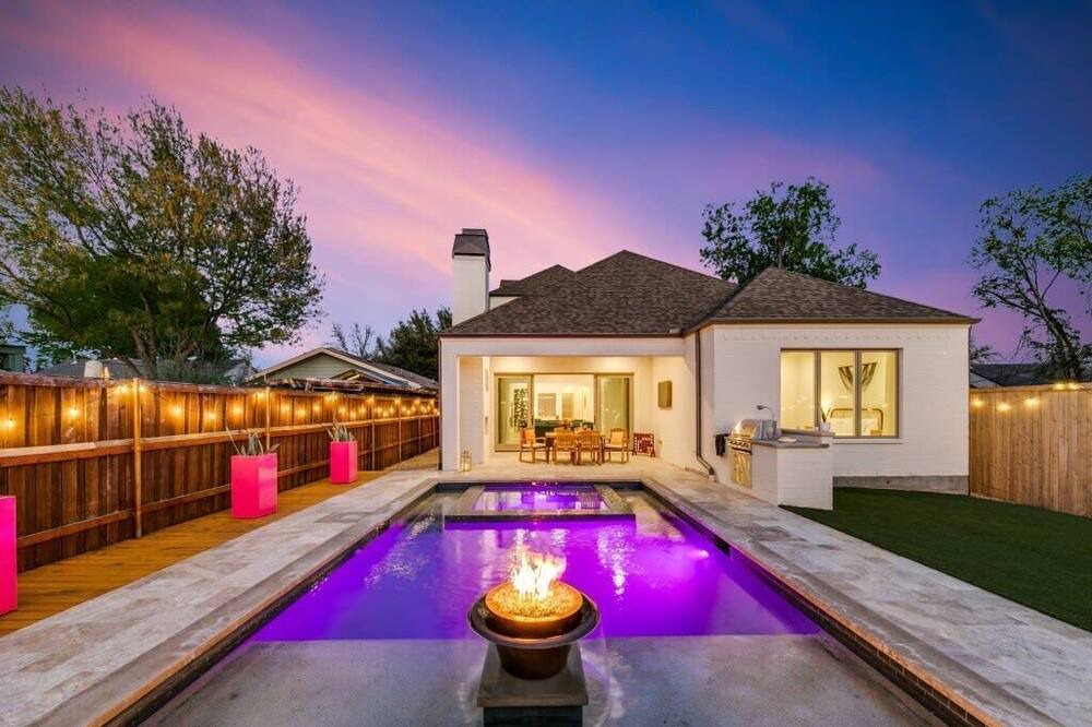Photo of Outdoor in Dallas