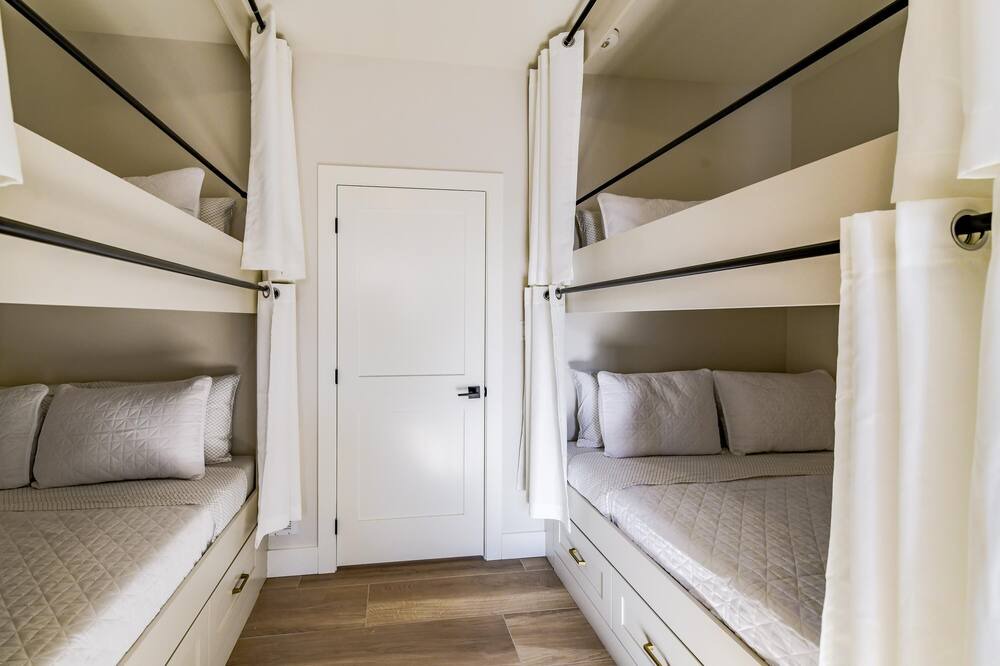 Photo of Bedroom in Tiny