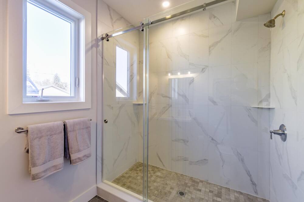 Photo of Bathroom in Tiny