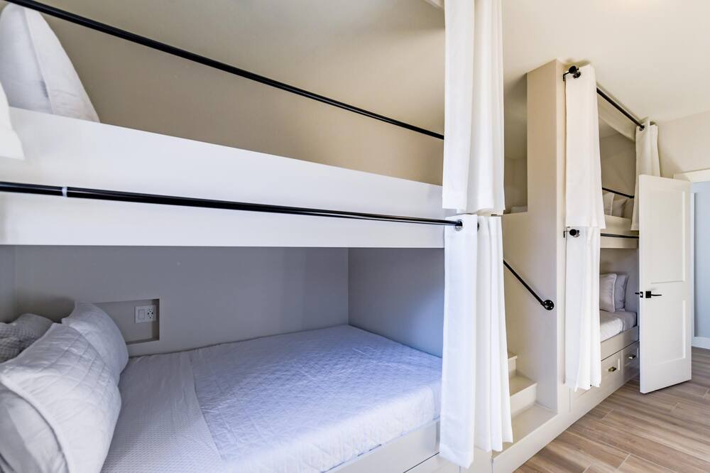 Photo of Bedroom in Tiny