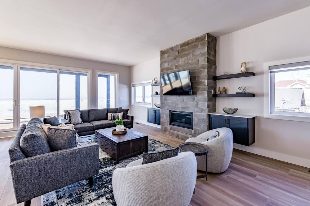 Photo of Livingroom in Tiny