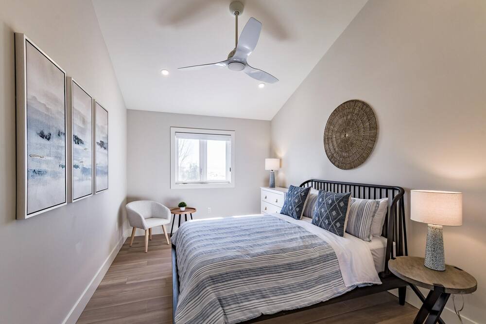 Photo of Bedroom in Tiny