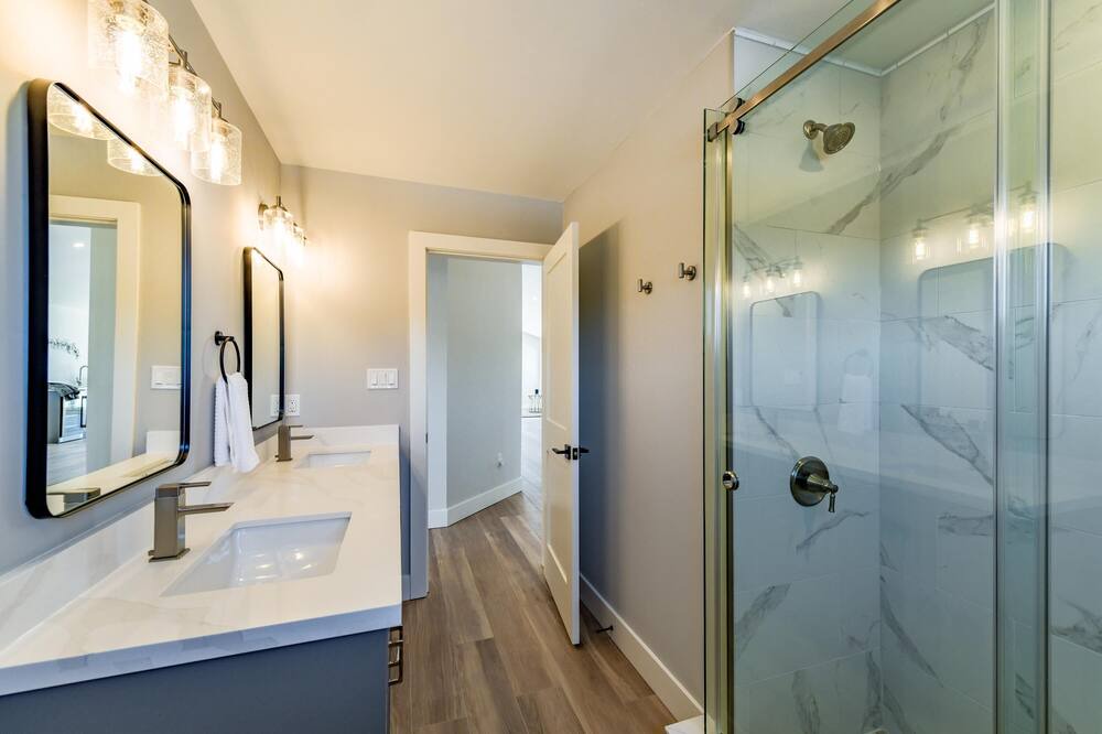 Photo of Bathroom in Tiny