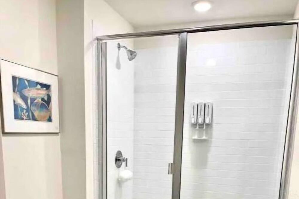 Photo of Bathroom in Hutto