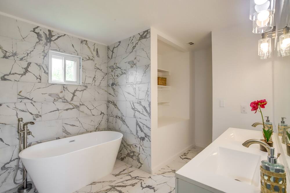 Photo of Bathroom in Spring Shadows