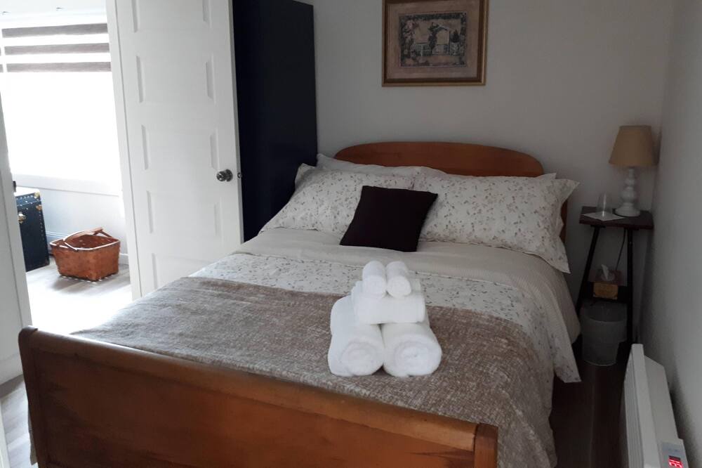 Photo of Bedroom in Shannon
