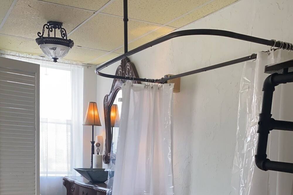 Photo of Bathroom in Antlers