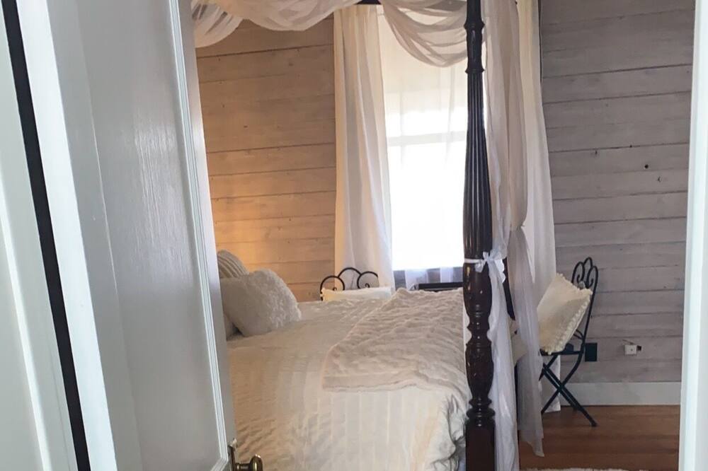 Photo of Bedroom in Antlers