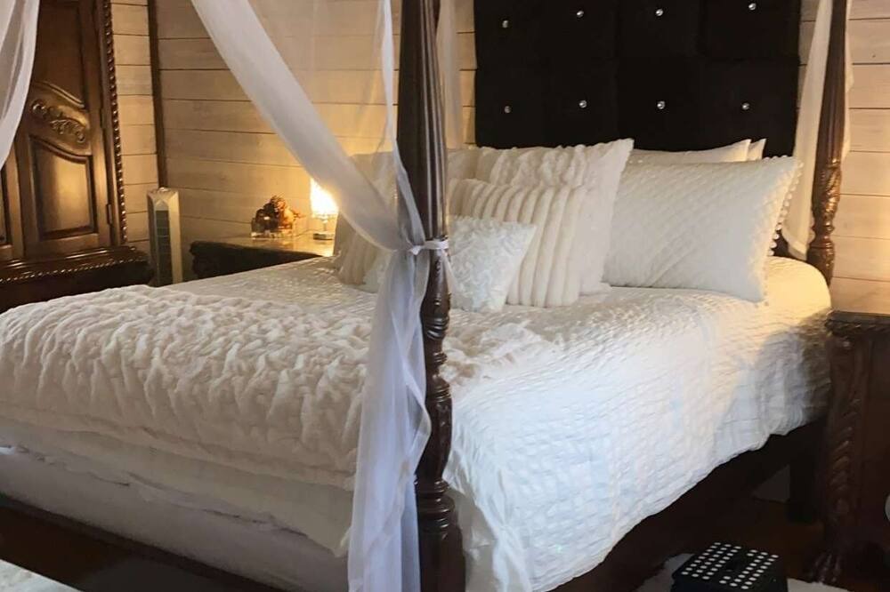 Photo of Bedroom in Antlers