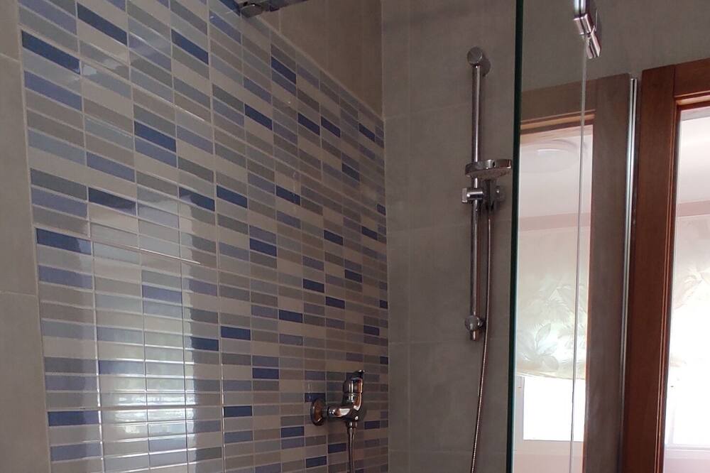 Photo of Bathroom in Aigues