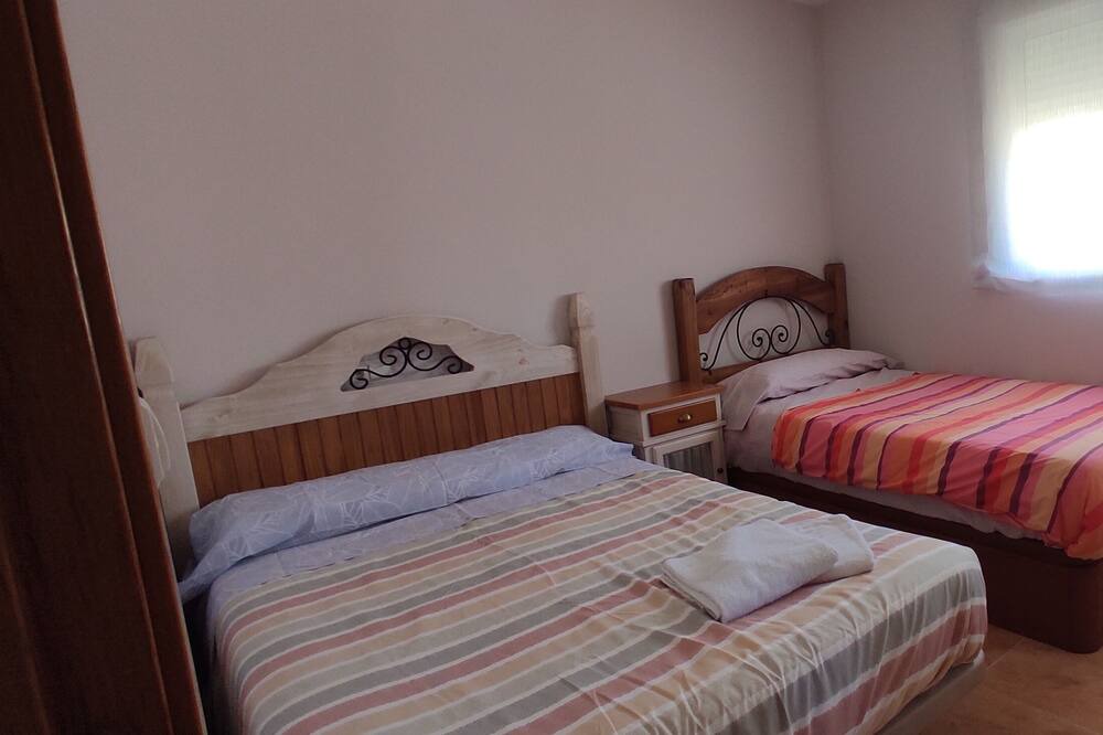 Photo of Bedroom in Aigues