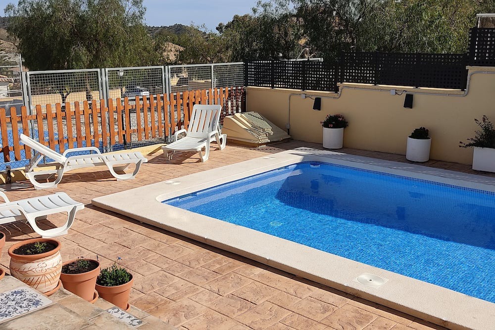 Photo of Outdoor in Aigues