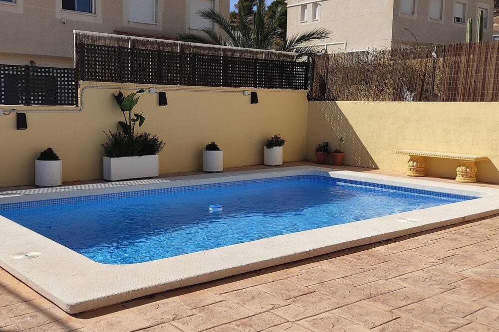 Photo of Outdoor in Aigues