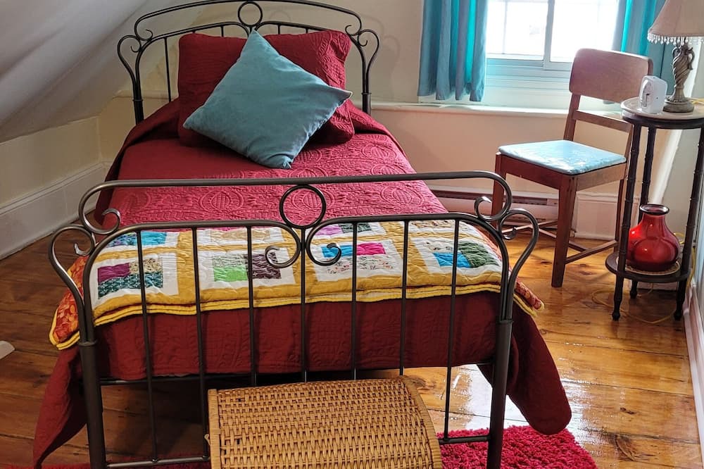 Photo of Bedroom in Lanoraie