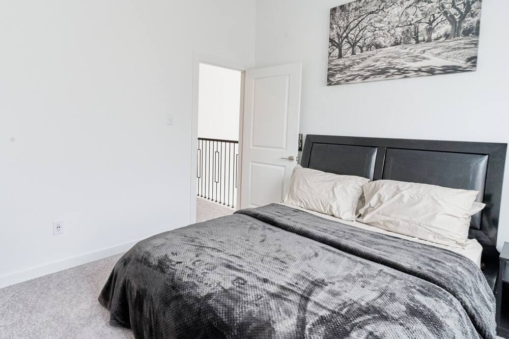 Photo of Bedroom in McKinney
