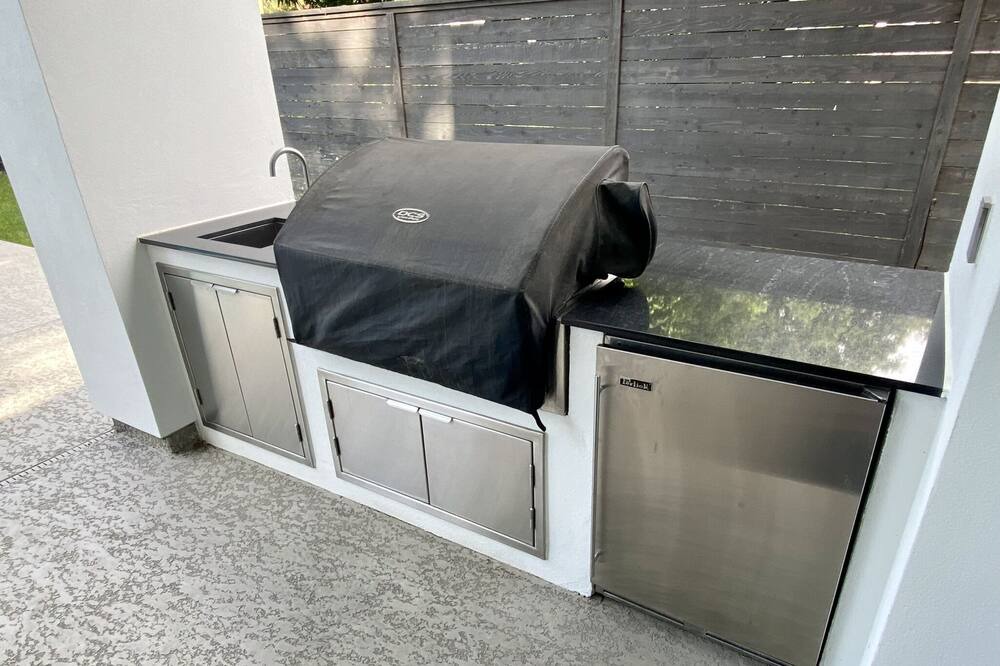 Photo of Outdoor in Garden Oaks